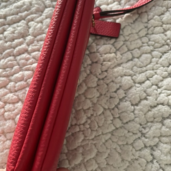 Authentic Coach Double Zip Wallet in Red - Picture 4 of 10